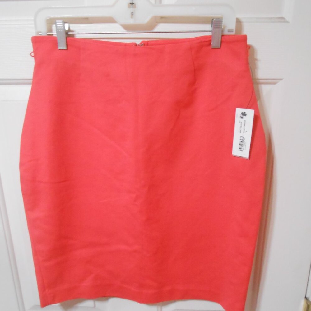NEW Worthington pretty Knee Length Bright Cayenne SKIRT lined spandex size 10 👩